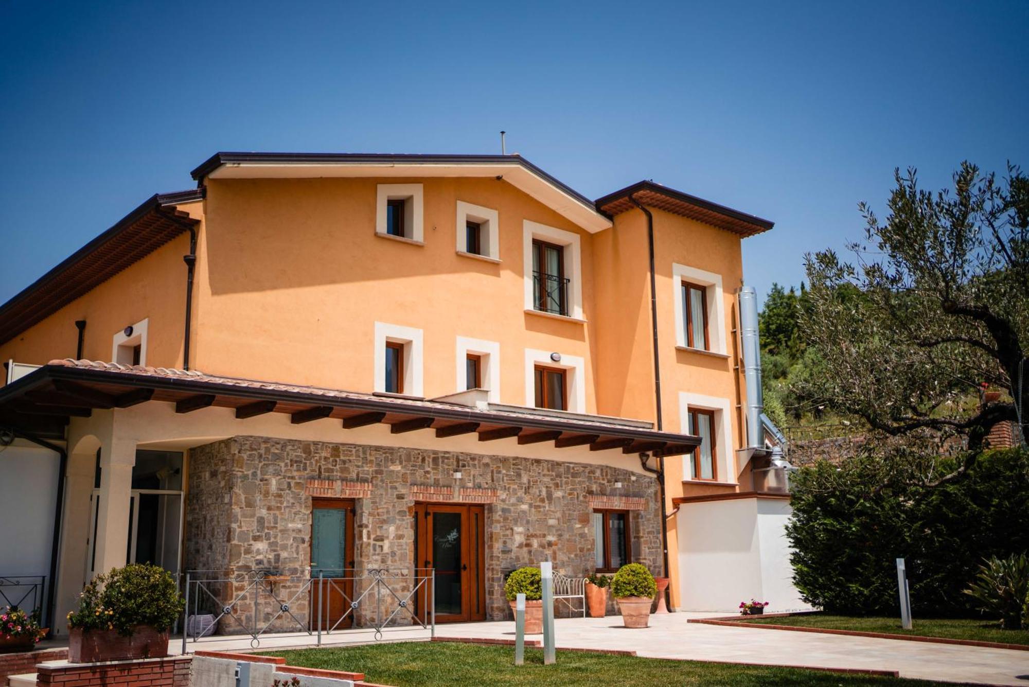 Casale Degli Ulivi Resort Pellare Exterior photo