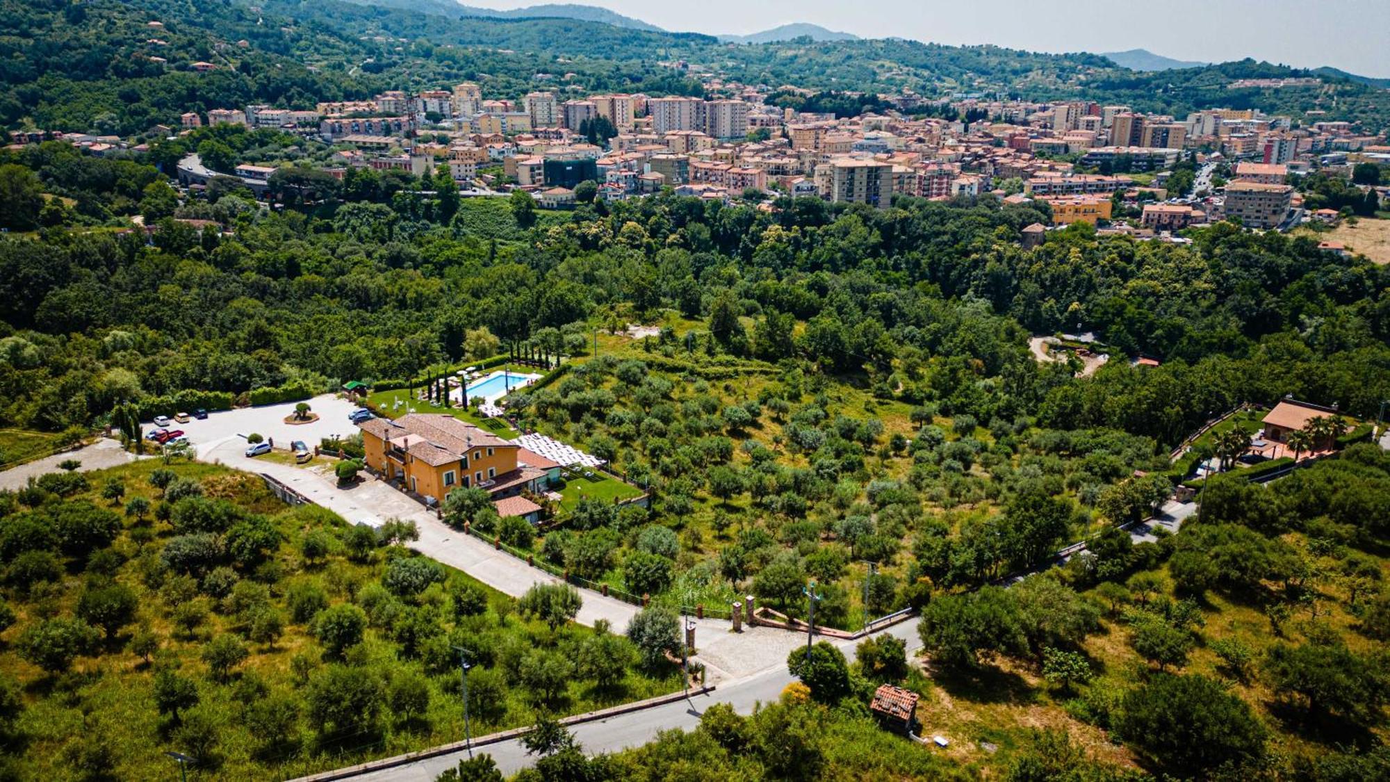 Casale Degli Ulivi Resort Pellare Exterior photo